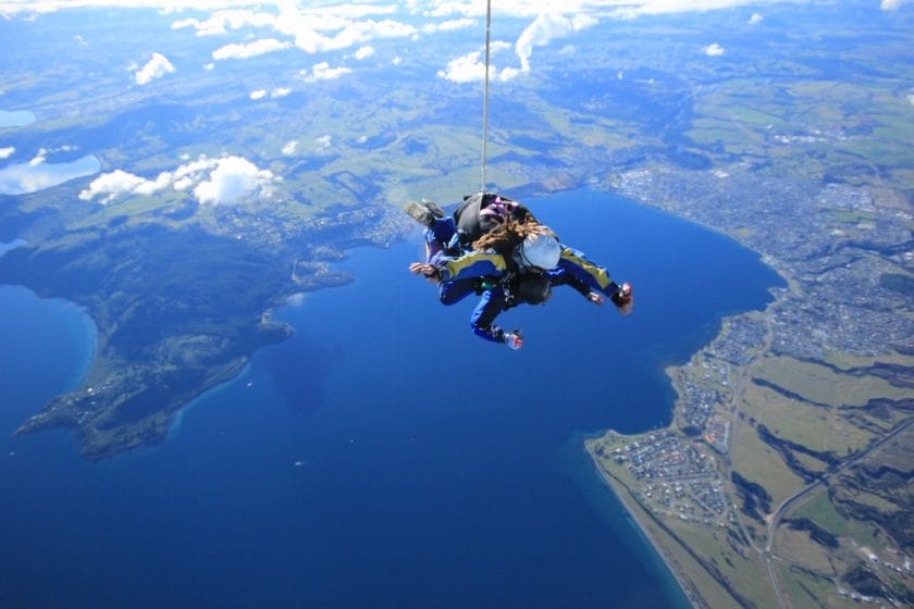 Lake Taupo, New Zealand Tandem Skydiving