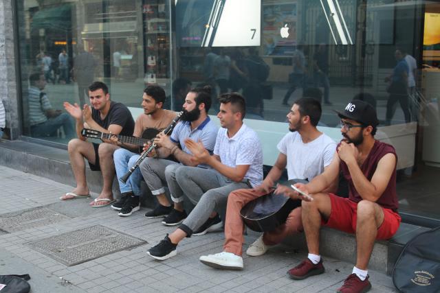 Things to Do on Istiklal Street performers on Istiklal Street,