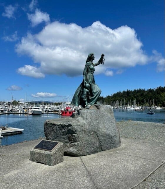 Seafarers-memorial-park-Best-Things-to-Do-in-Anacortes-Washington-In-2022