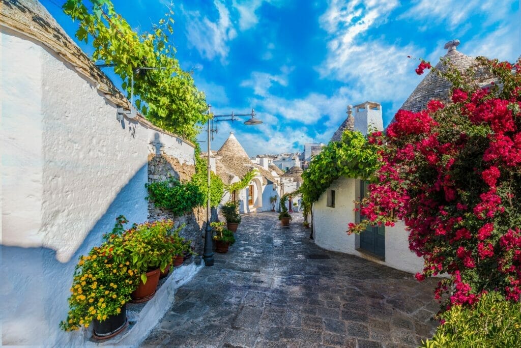 What-are-the-reasons-for-visiting-Puglia-Italy