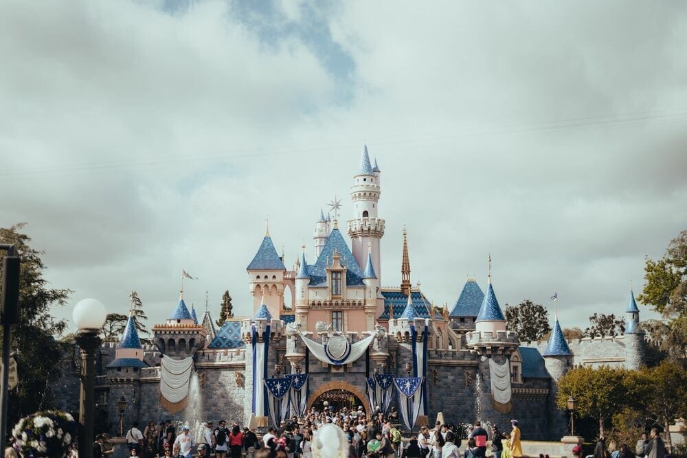 What to Wear to Disneyland